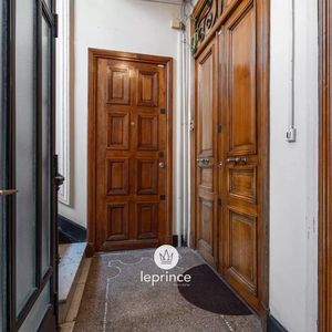 Property in Carre d'Or