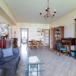 Property in Carre d'Or