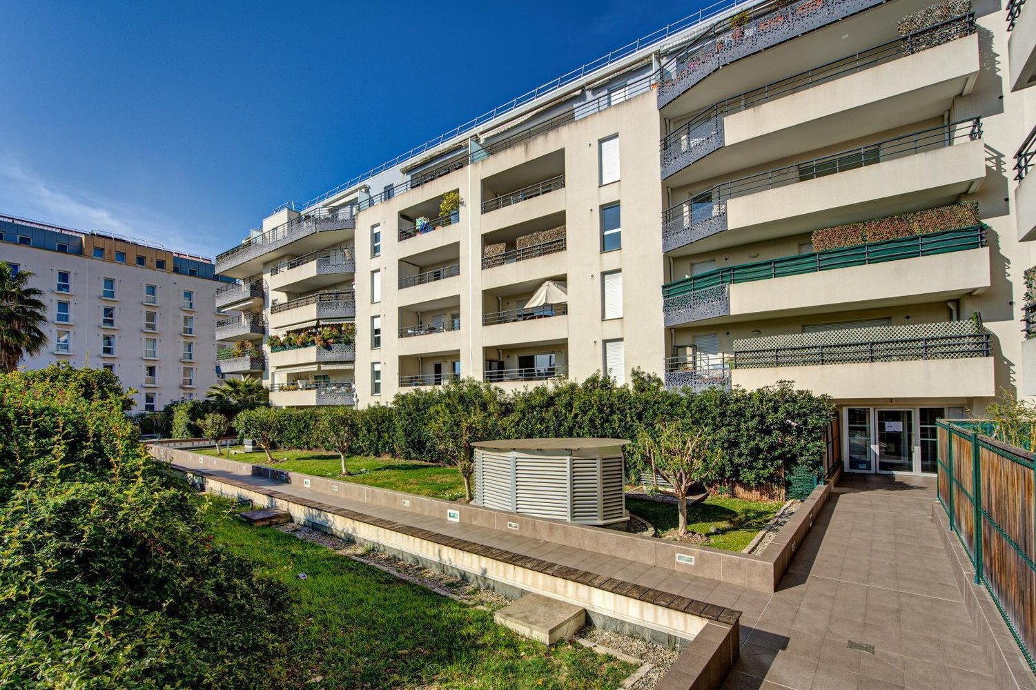 Property photo in Carre d'Or