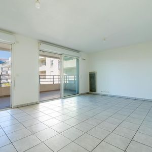 Property in Carre d'Or