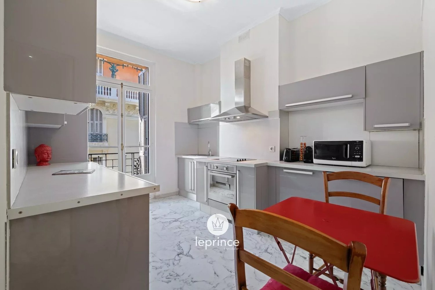 Property photo in Carre d'Or