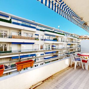 Property in Carre d'Or