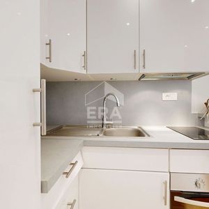 Property in Carre d'Or