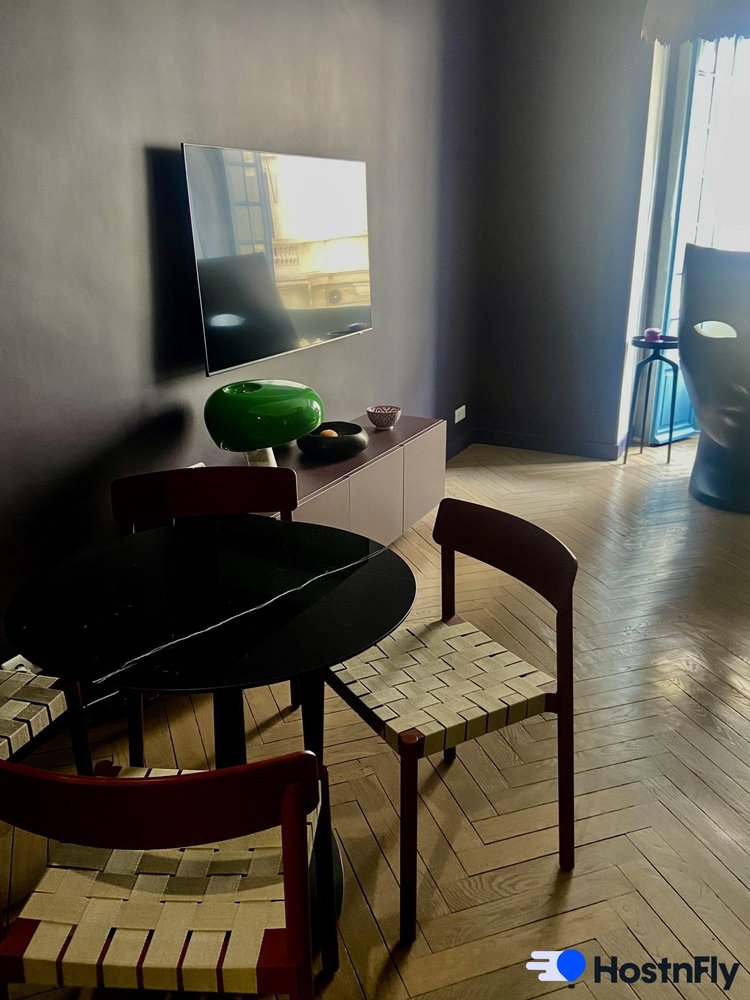 Property photo in Carre d'Or