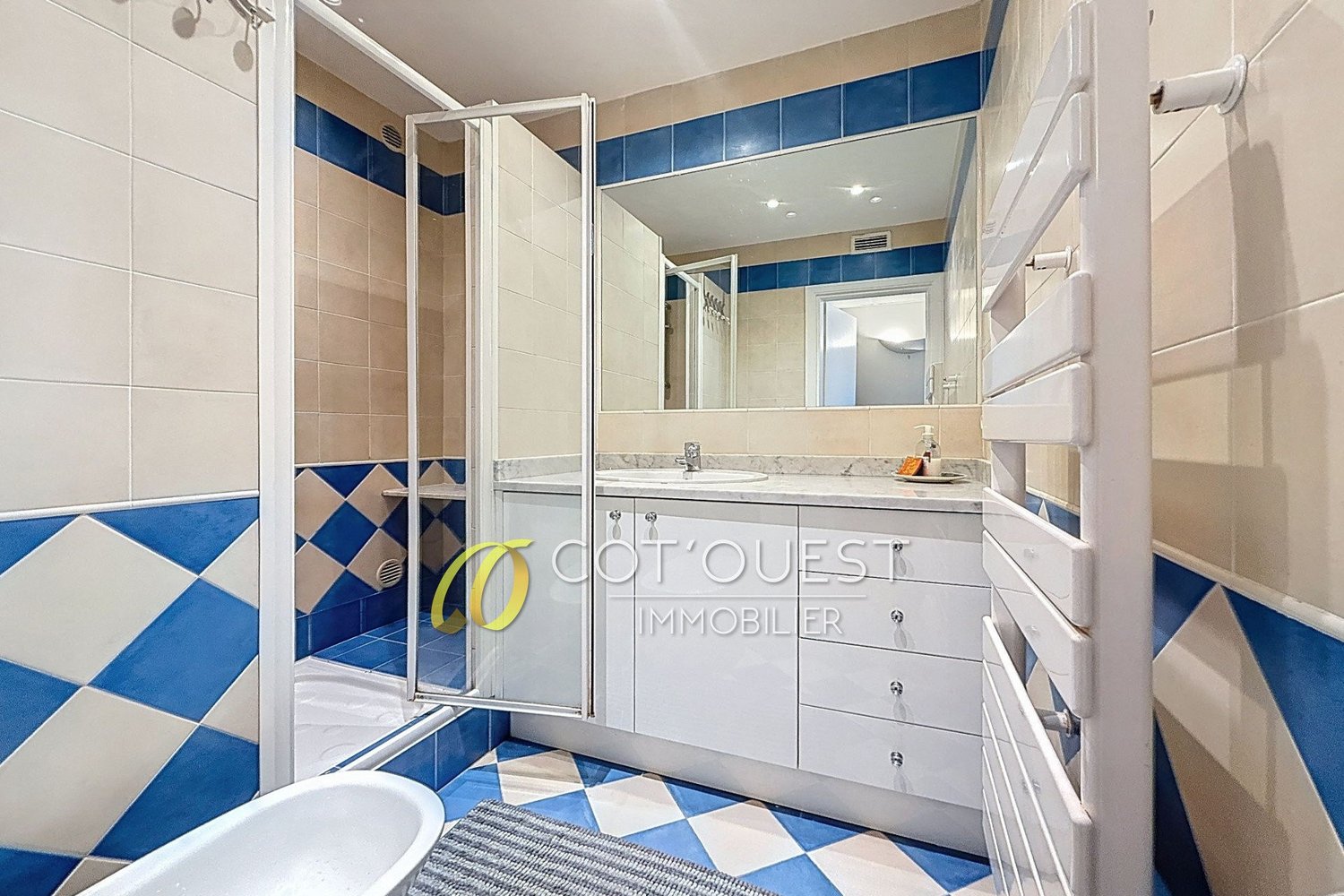 Property photo in Carre d'Or