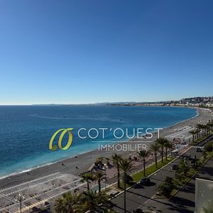 Property in Carre d'Or