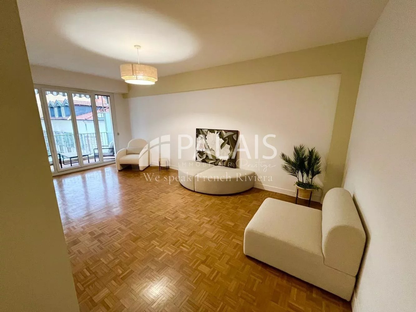 Property photo in Musicians Quarter