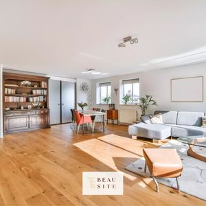 Property in Musicians Quarter