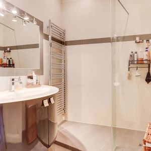 Property in Musicians Quarter