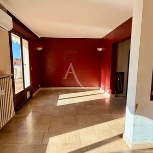 Property in Musicians Quarter