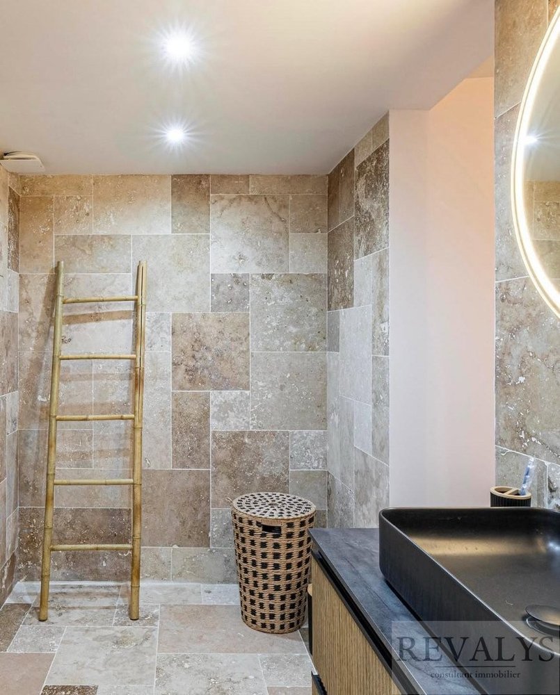 Property photo in Musicians Quarter