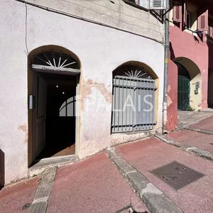 Property in Old Town