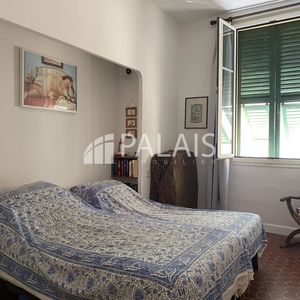 Property in Old Town