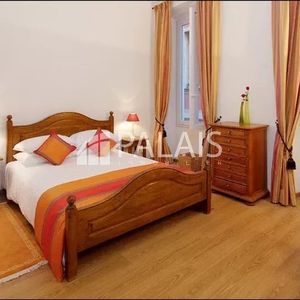 Property in Old Town