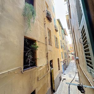 Property in Old Town