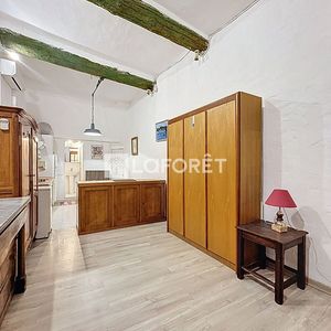 Property in Old Town