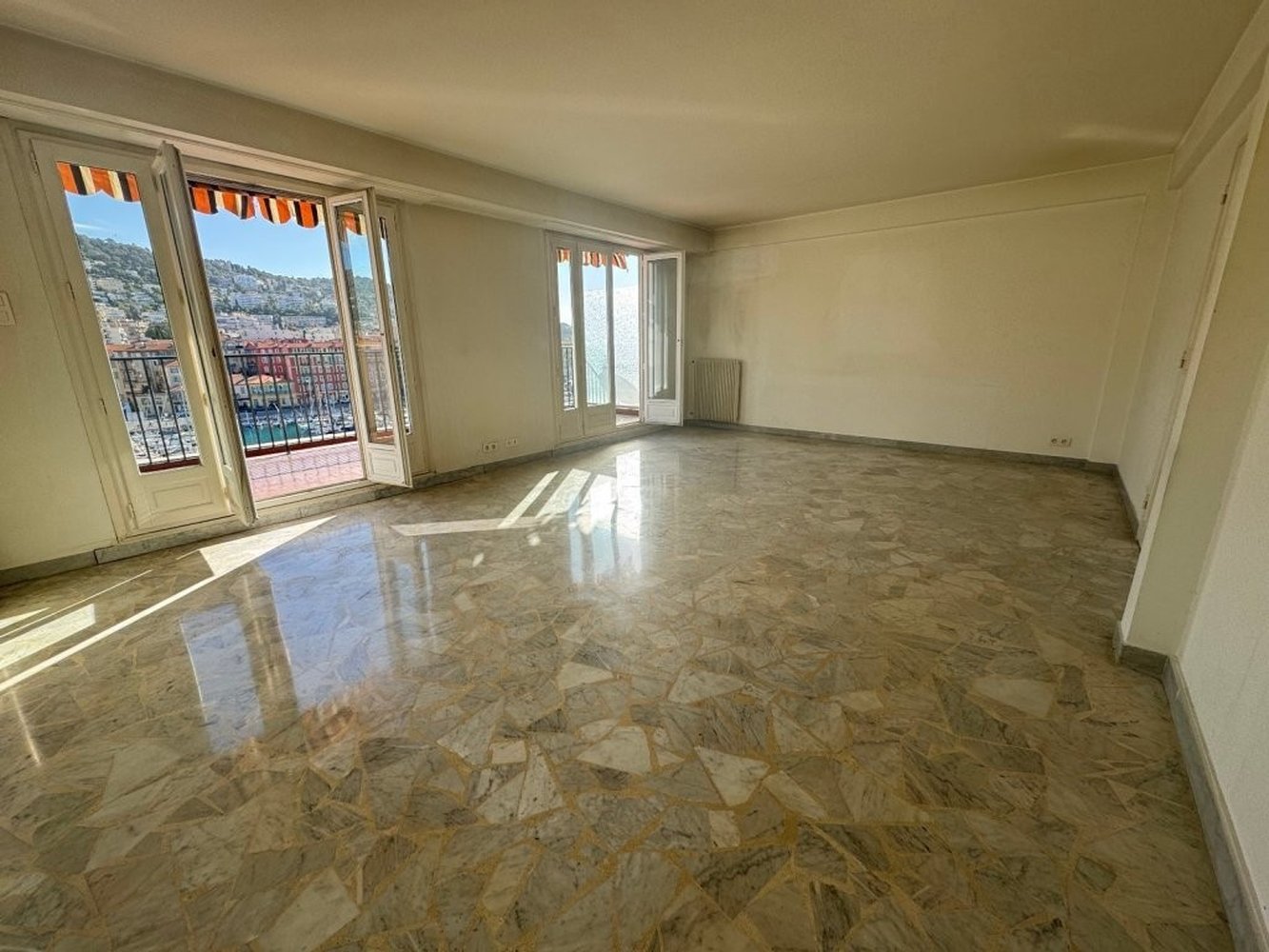 Property photo in Port