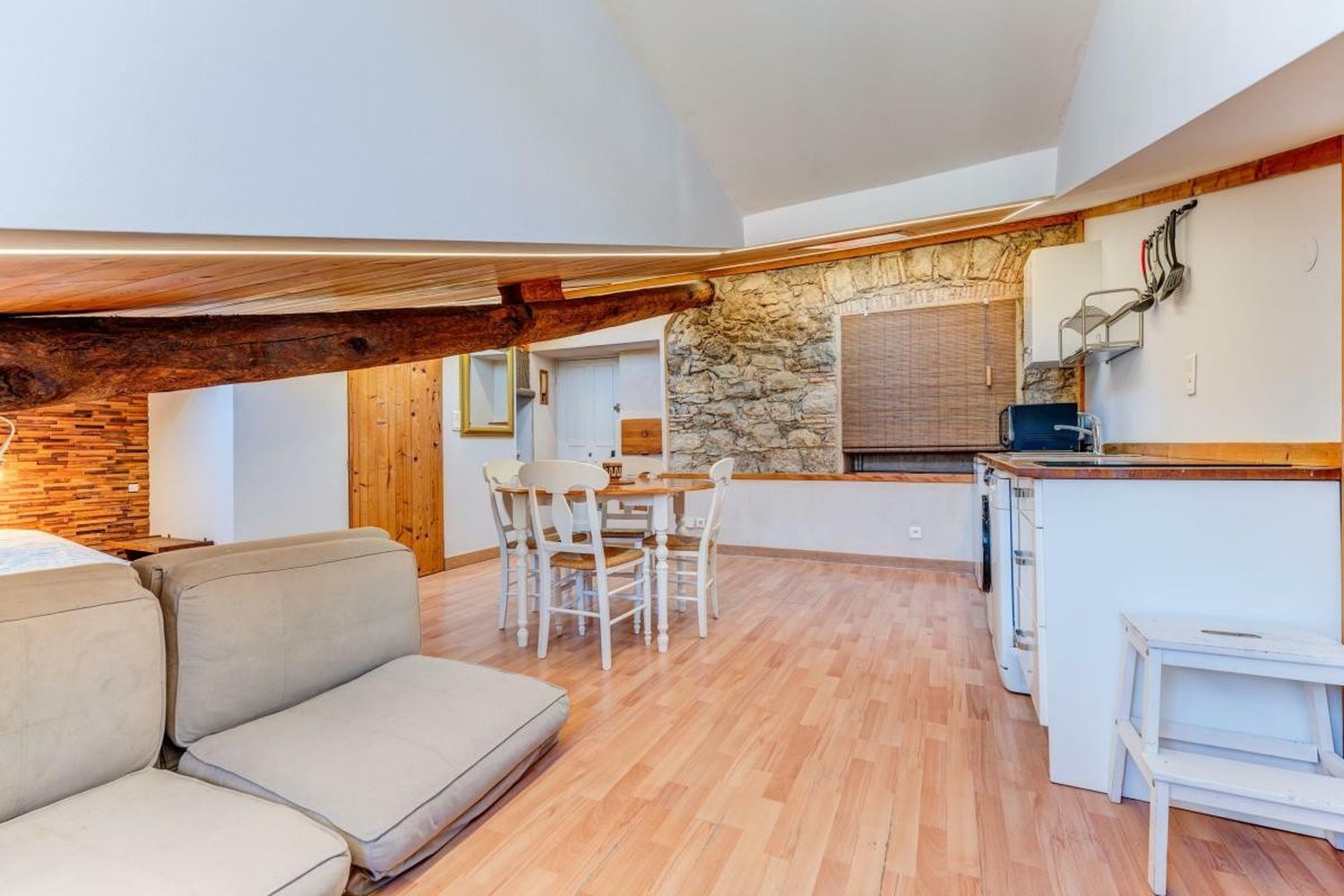 Property photo in Port