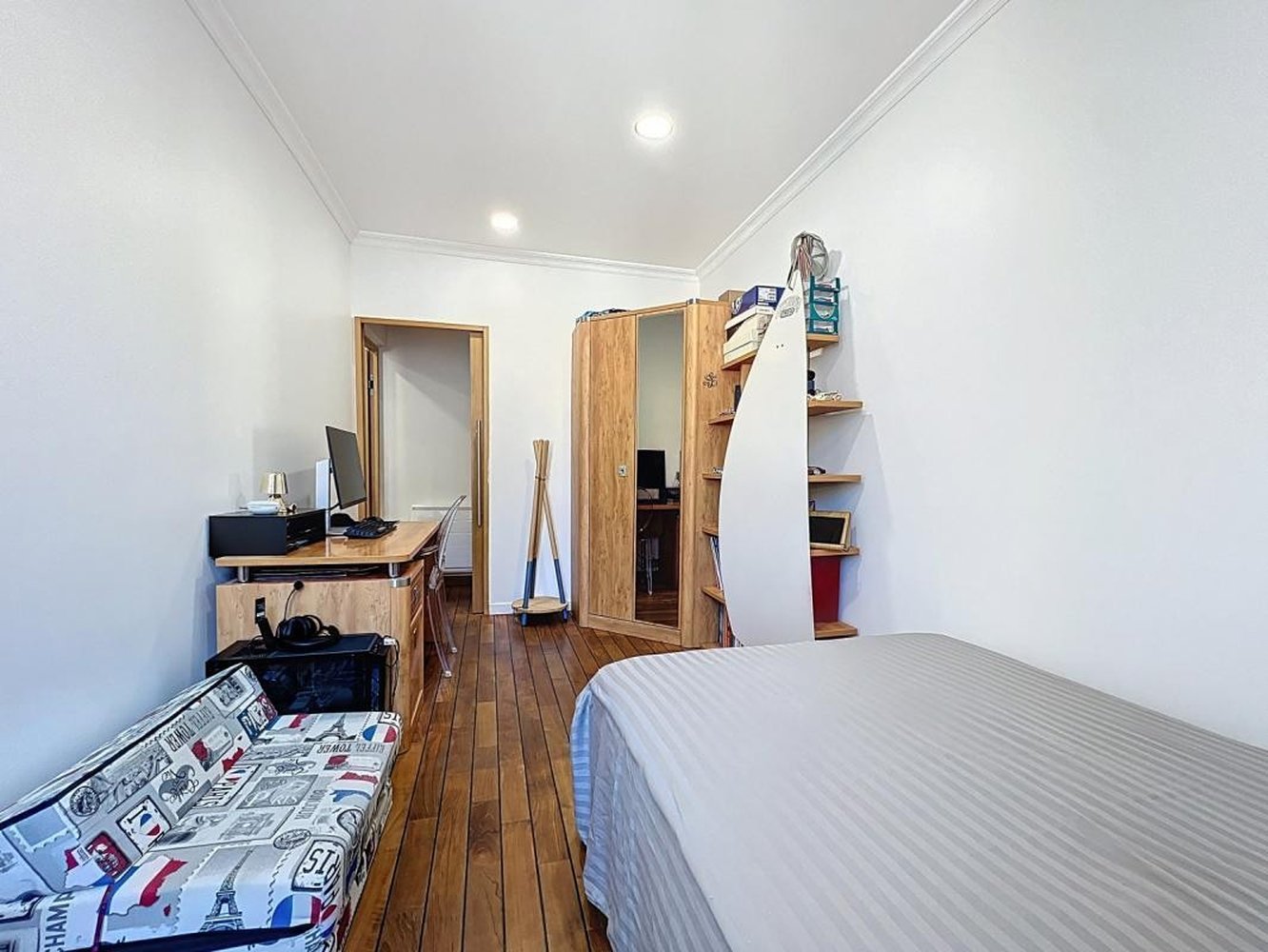 Property photo in Port