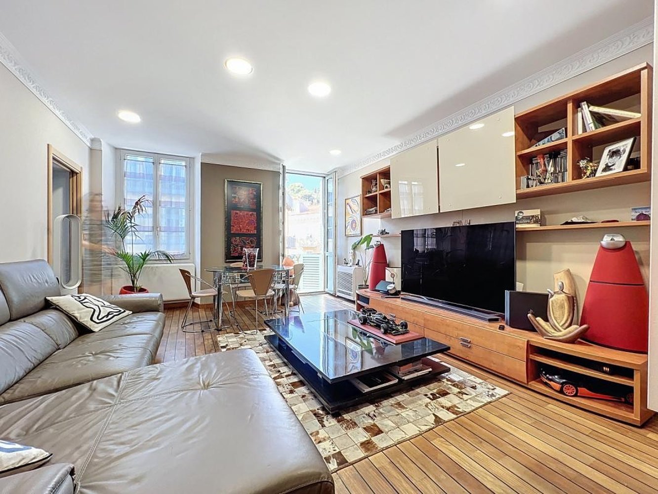 Property photo in Port