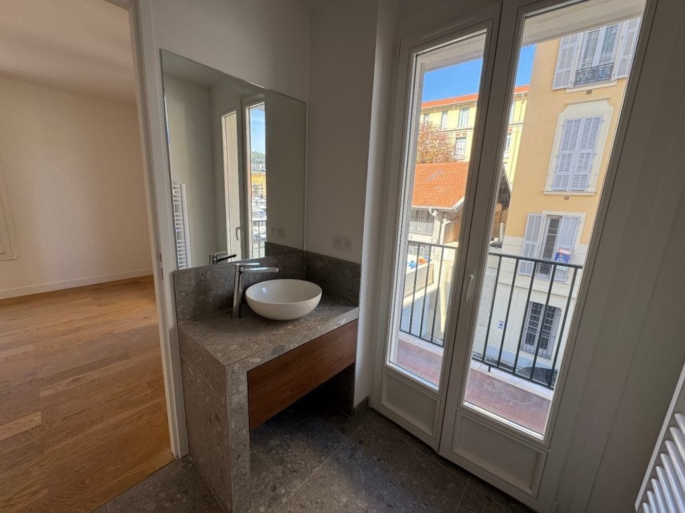 Property photo in Port