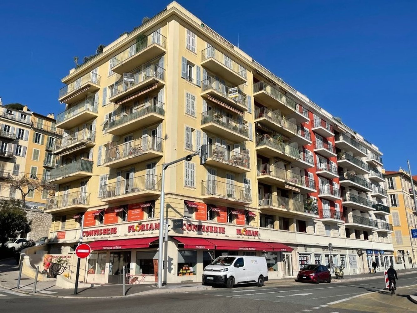 Property photo in Port