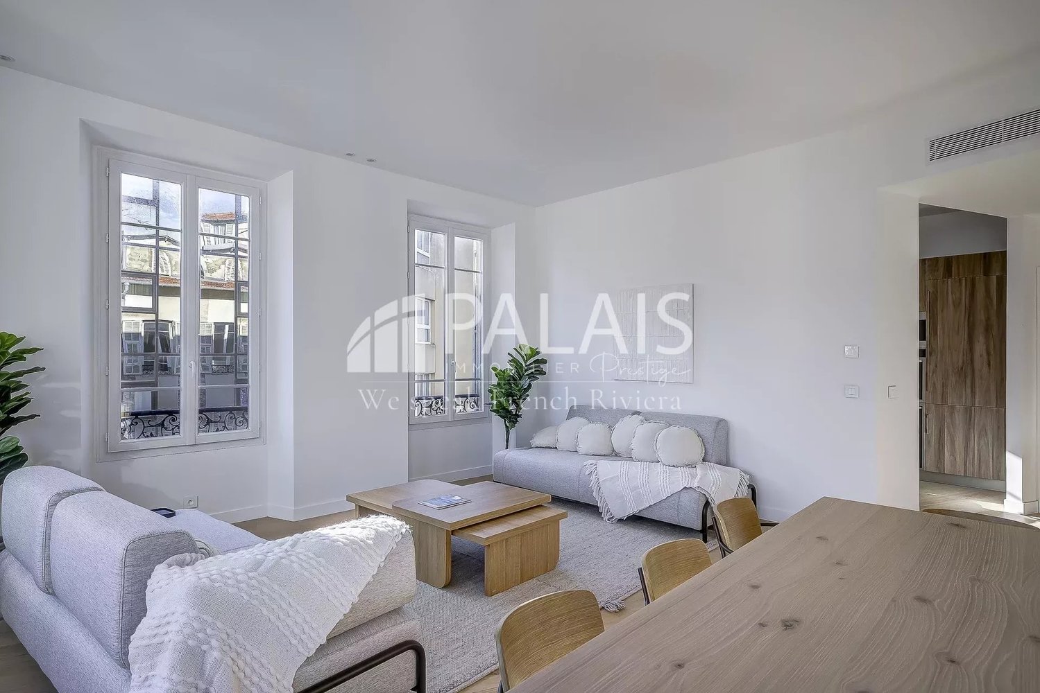 Property photo in Port