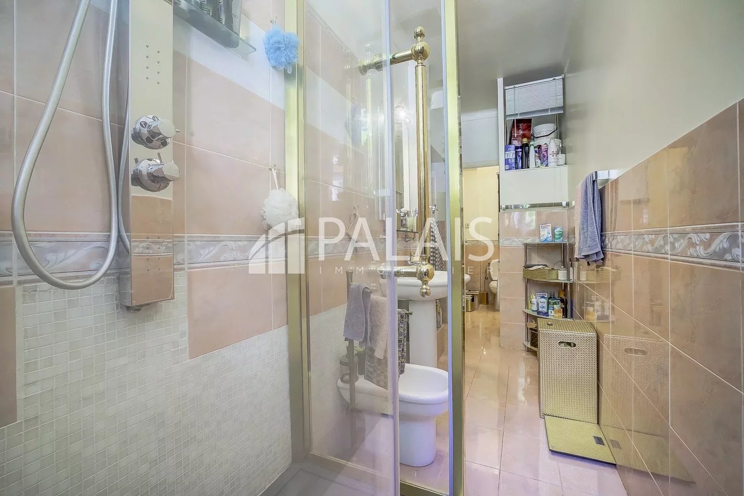 Property photo in Port