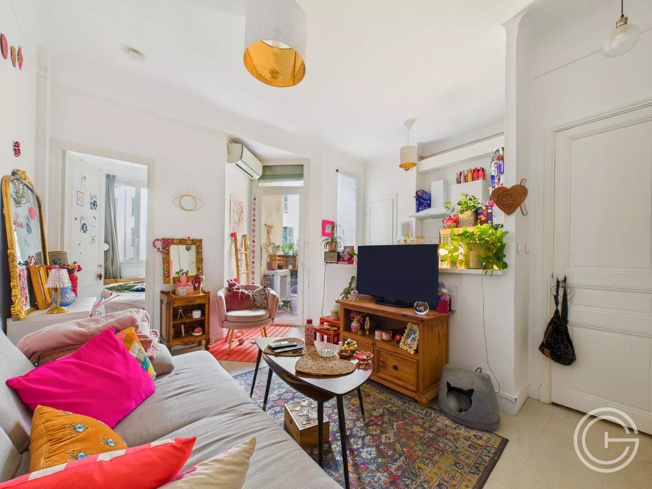 Property photo in Port