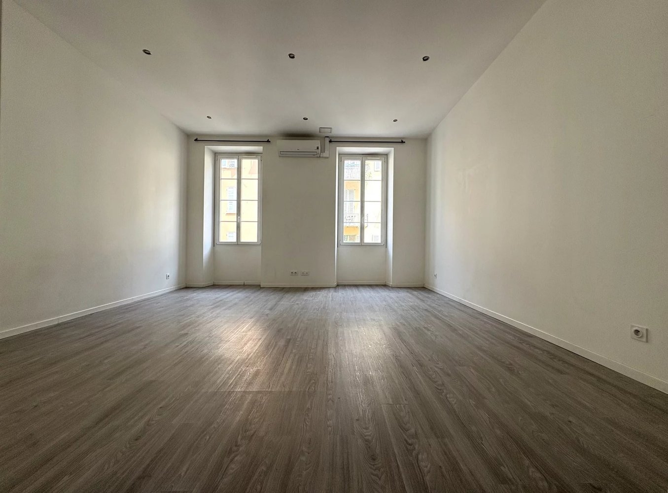 Property photo in Port