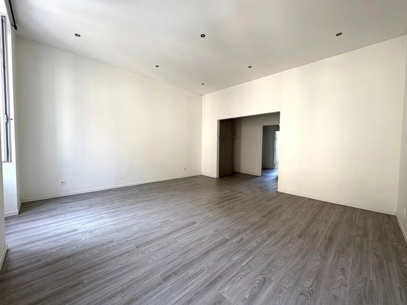 Property photo in Port