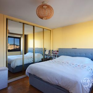 Property in Carre d'Argent