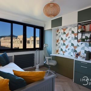 Property in Carre d'Argent