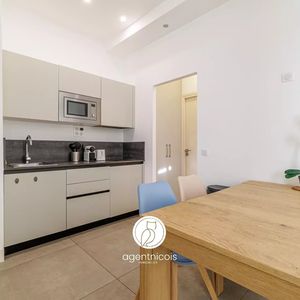 Property in Carre d'Argent