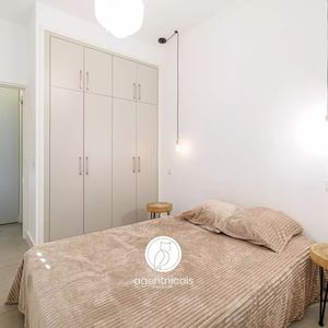 Property in Carre d'Argent