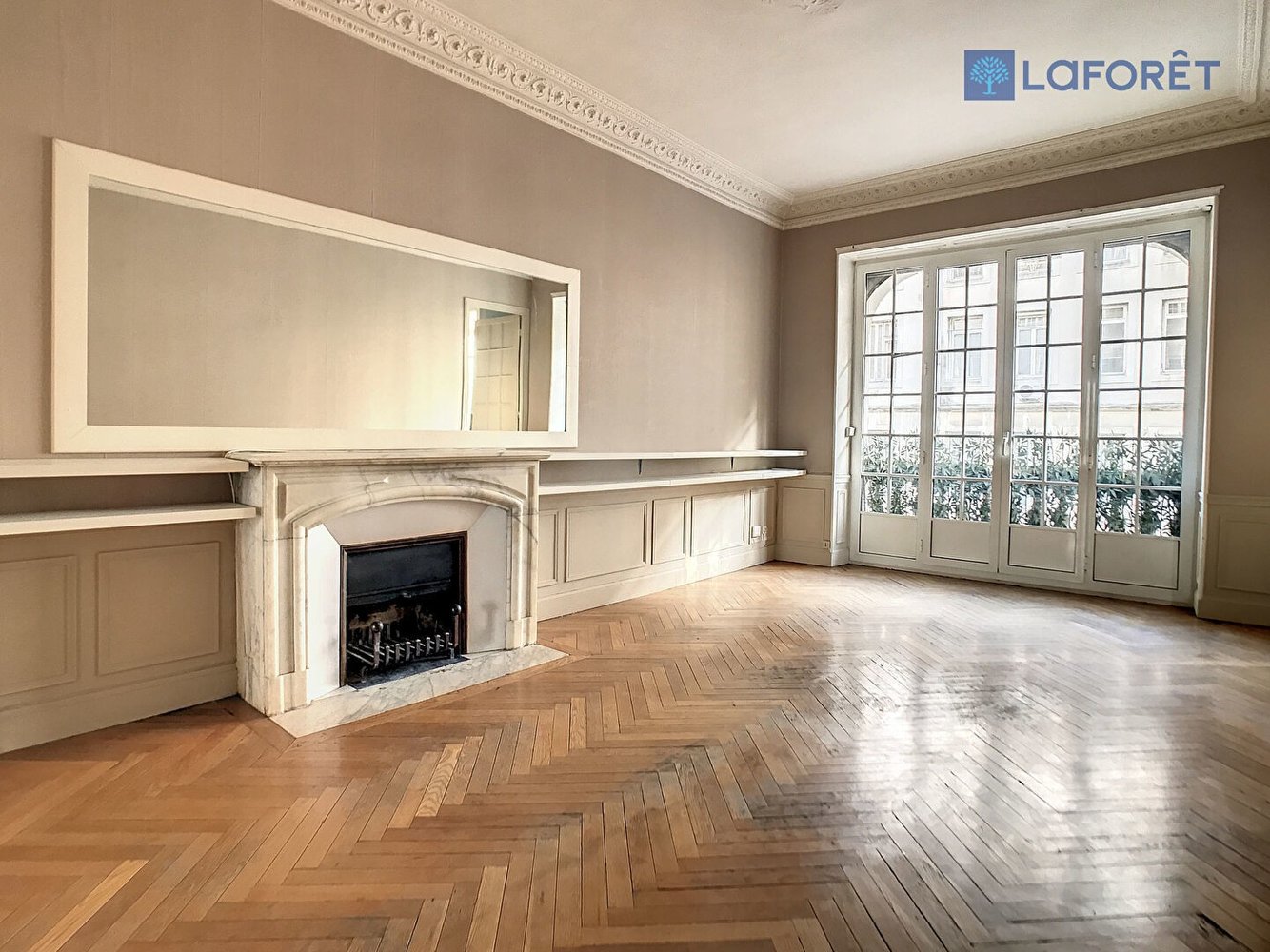 Property photo in Carre d'Argent