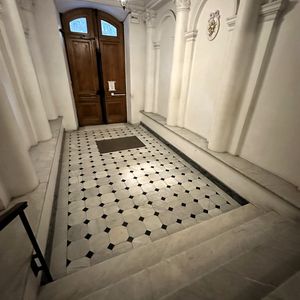 Property in Carre d'Argent