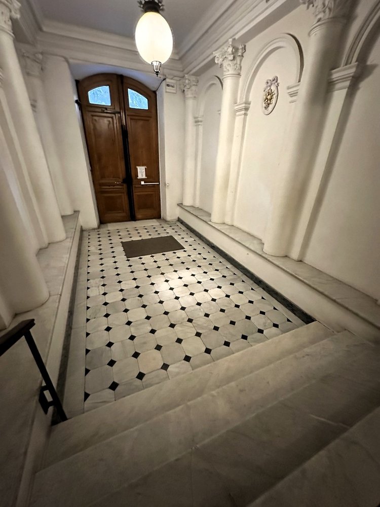 Property photo in Carre d'Argent