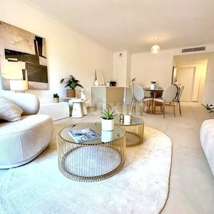 Property in Carre d'Argent