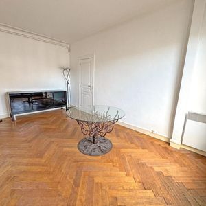 Property in Carre d'Argent