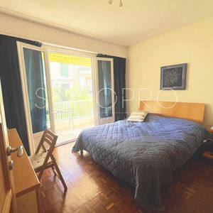 Property in Carre d'Argent