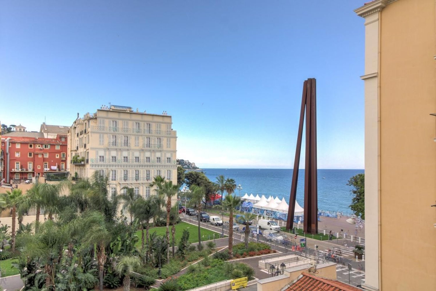 Property photo in Carre d'Argent