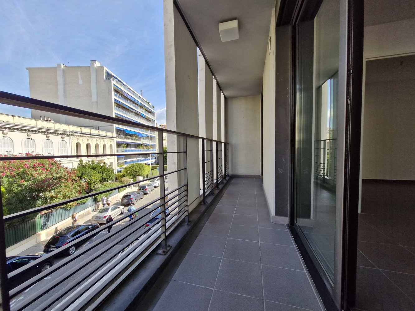 Property photo in Carre d'Argent