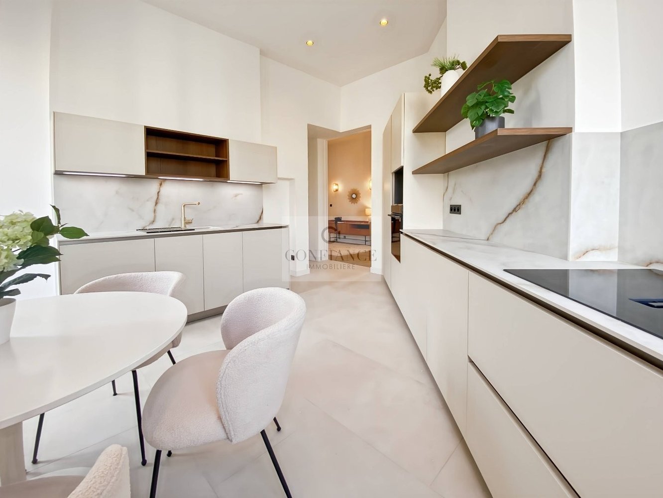 Property photo in Carre d'Argent