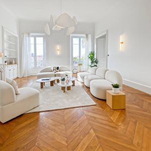 Property in Carre d'Argent