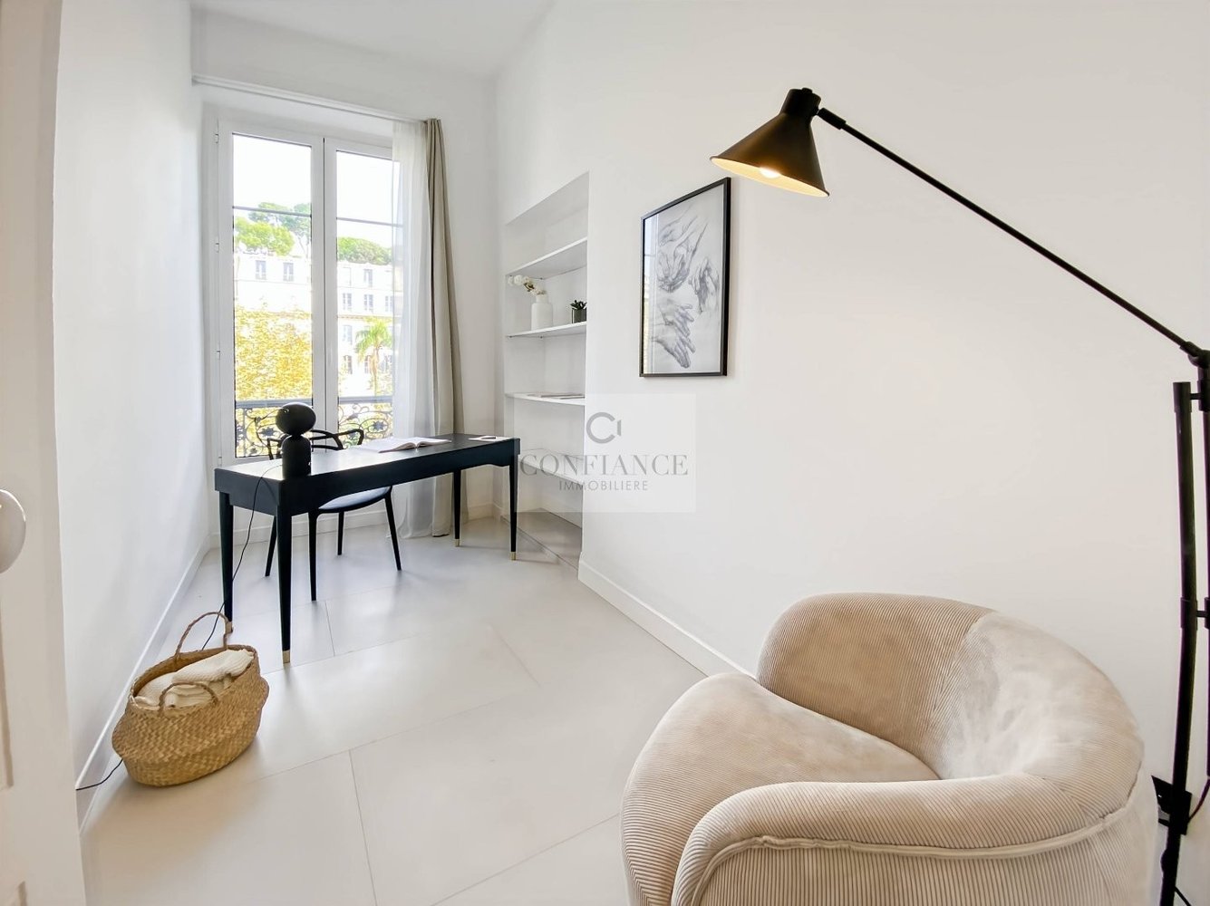 Property photo in Carre d'Argent