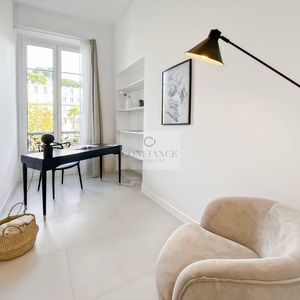 Property in Carre d'Argent