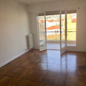 Property in Carre d'Argent