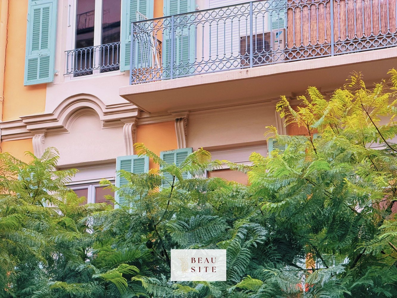 Property photo in Carre d'Argent