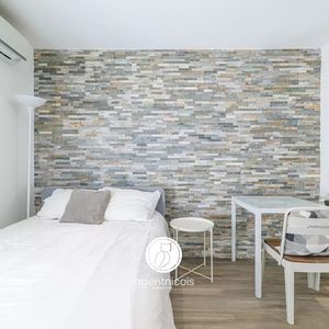 Property in Carre d'Or